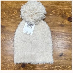 Lemon Snow Drift Hat Beanie NWT